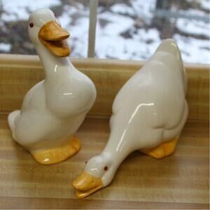 Vintage 80's Large Porcelain White Geese  with Red Eyes